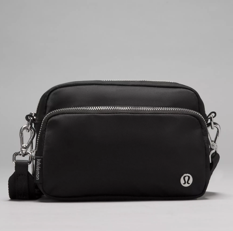 Lululemon - Everywhere Crossbody Bag 2L *Pre-Orden